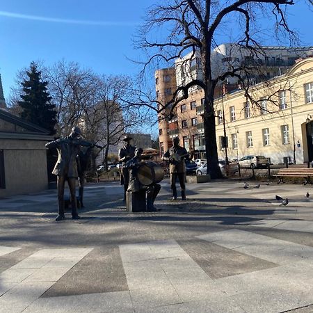Komfortowy Apartament Na Florianskiej, Park Praski, Dw Wilenski,W Odleglosci Spaceru Od Starego Miasta, Milo Widziec Gosci Ze Zwierzetami Varsovia Exterior foto